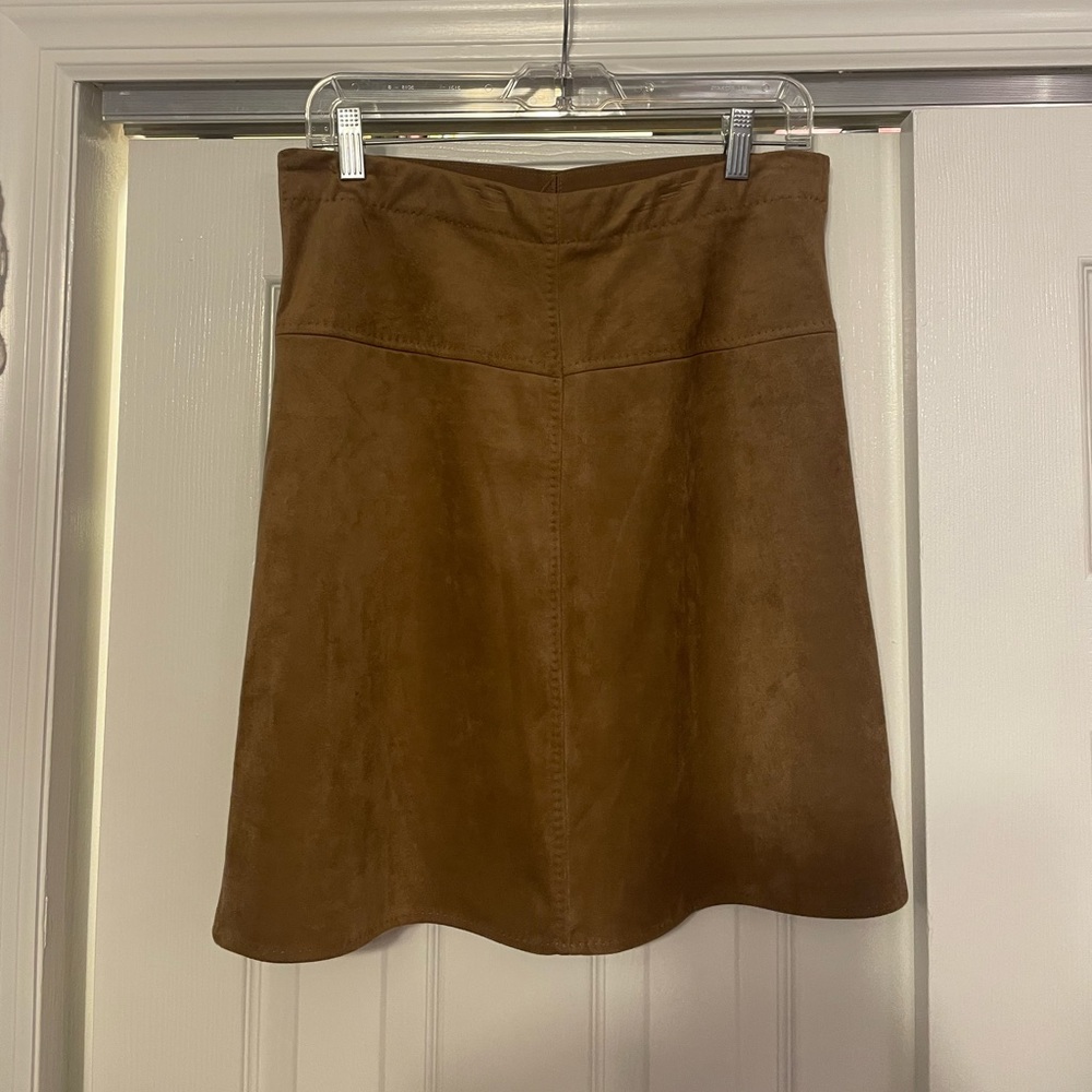 Brown suede skirt, size 10-12, gently used